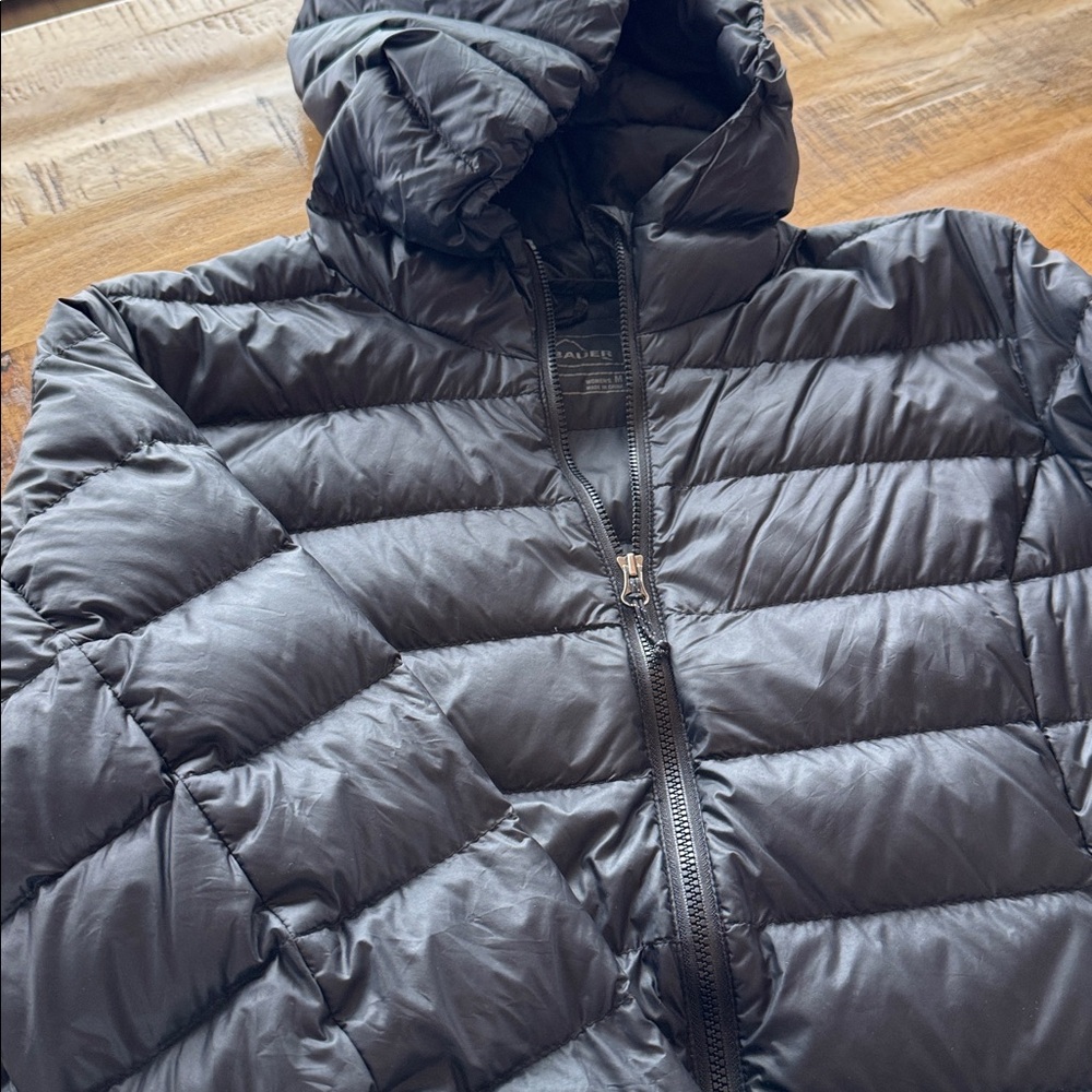 Eddie Bauer Down Packable Jacket - Picture 7 of 8